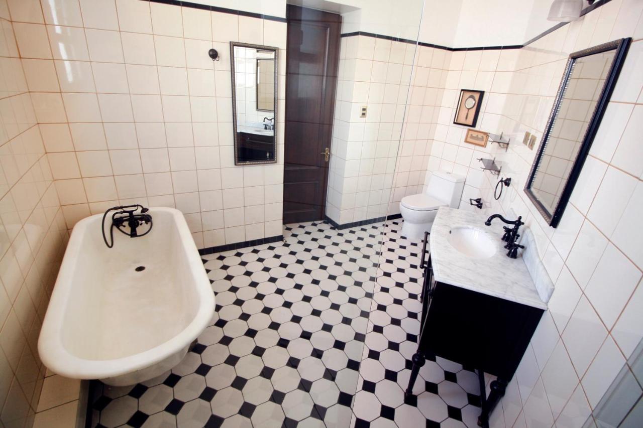 Suite Room,1082447830:JPEG