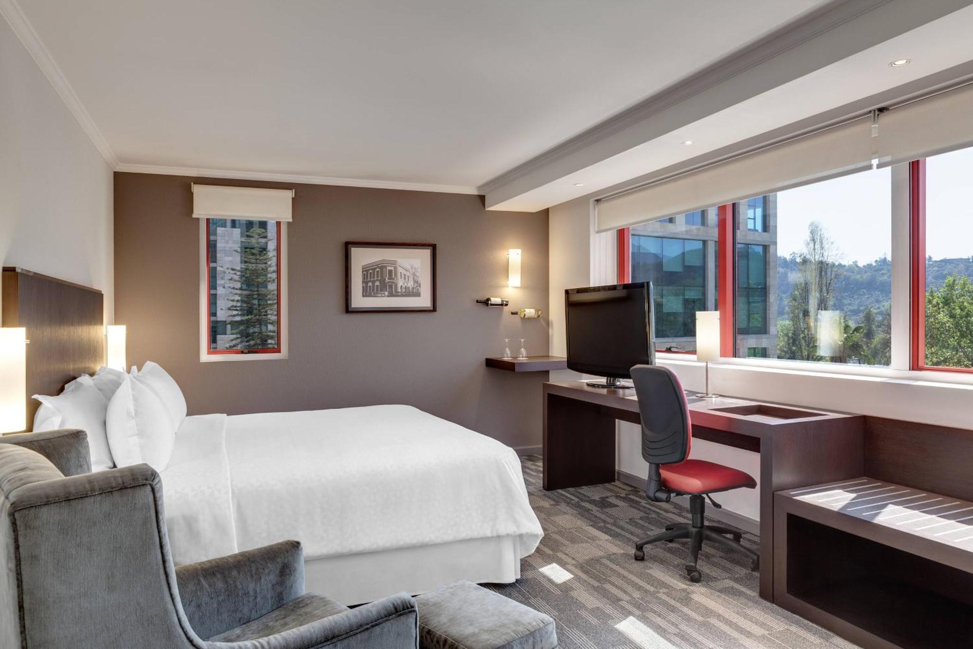 Deluxe Guest room King City view,1742657607:JPEG