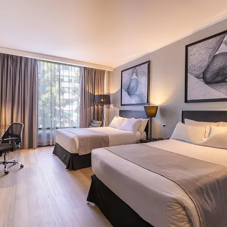 Wyndham Santiago Pettra-2